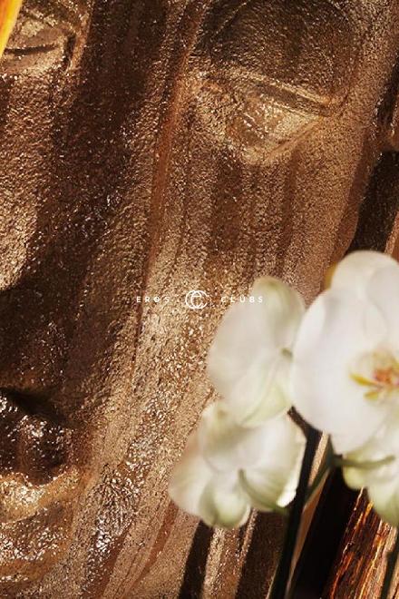 About Hands Oberengs About Hands Oberengs Zurich Area