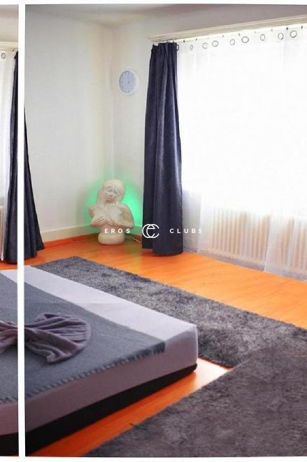 Empire Girls Empire Girls Lucerne