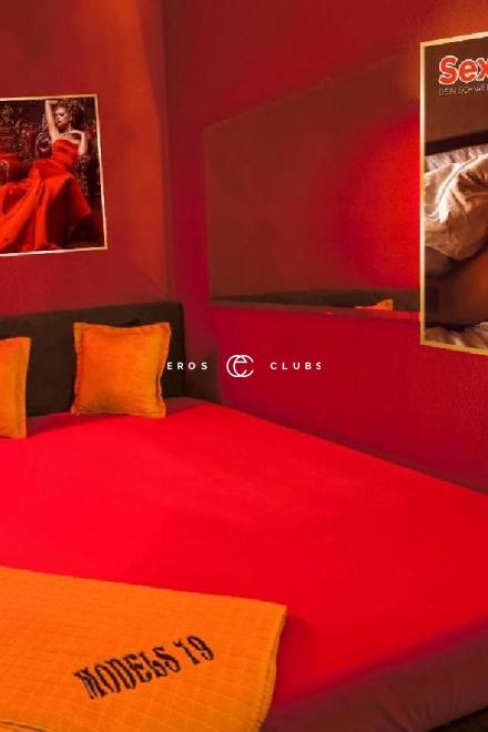 Models19 Models19 Zurich City