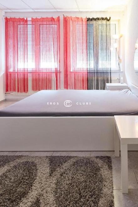 BLACK ROSES BLACK ROSES Bern City