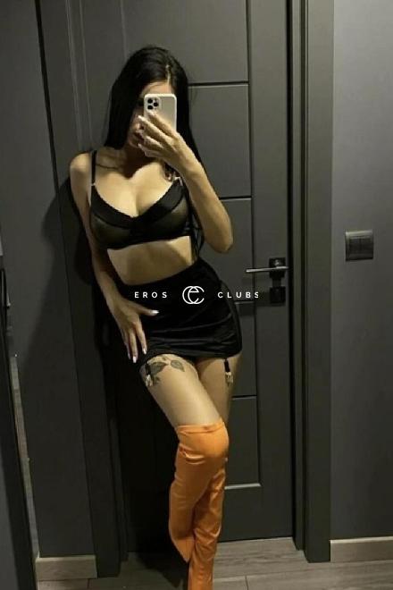 Emily TEEN SKINNY TEEN GFE FN FK 69 CIF Schweiz, Waadt