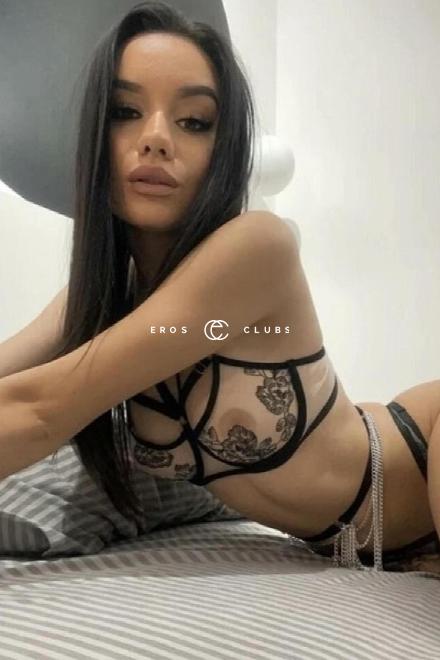 Emily TEEN SKINNY TEEN GFE FN FK 69 CIF Schweiz, Waadt