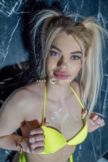 Maria Spricht Deutch Basel City, Schweiz