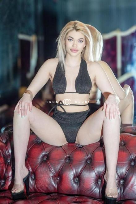 Maria Spricht Deutch Basel City, Schweiz