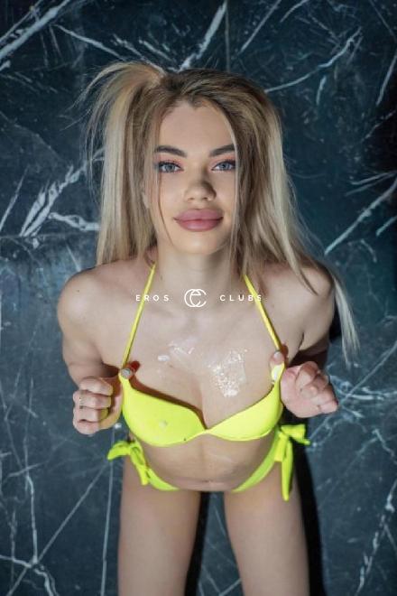 Maria Spricht Deutch Basel City, Schweiz