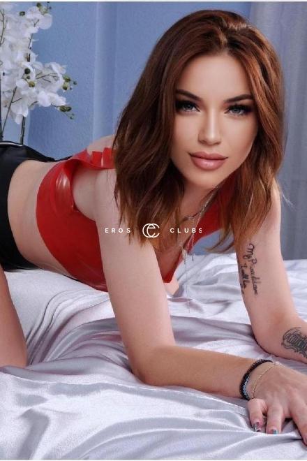 Biana SKINNY COME IN MOUTH / FACE Schweiz, Waadt