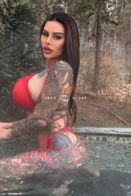 Sexy Chanel Tattoo Model  Schweiz, Zurich Area