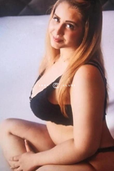 Rubina  Kurvige Blondine  Bern Umgebung, Schweiz