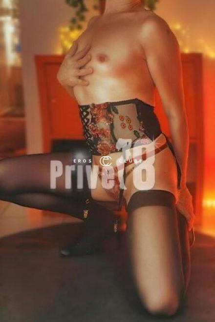 Swiss Fabienne D&uuml;bendorf Schweiz, Zurich City