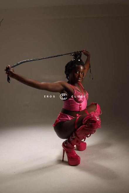 Goddess Mwenesi NEW BLACK DOMINATRIX IN TOWN Schweiz, Zurich City