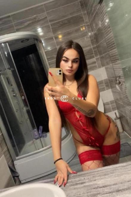 ANISSA Teenie - Heiss und feucht... Basel City, Schweiz