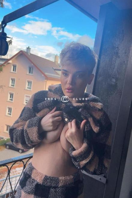 Estell Anal Queen mit spezial Preis Schweiz, St.Gall