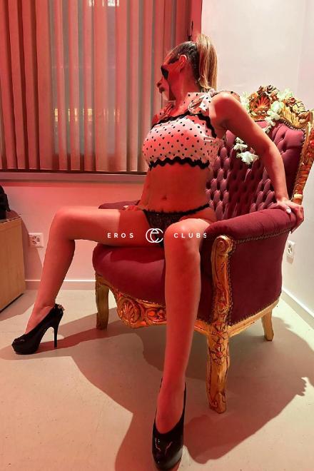 ANTONIA 17:00 Schweiz, Zurich City