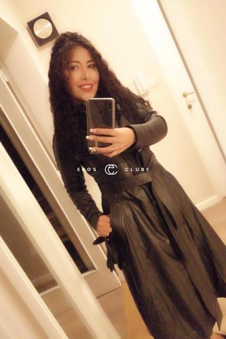 Andrea MILF MILF LATINA GFE CIM CIF Schweiz, Neuenburg