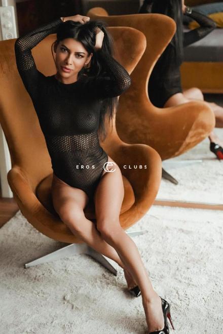 JASMINE Der M&auml;nnertraum... Schweiz, Lucerne