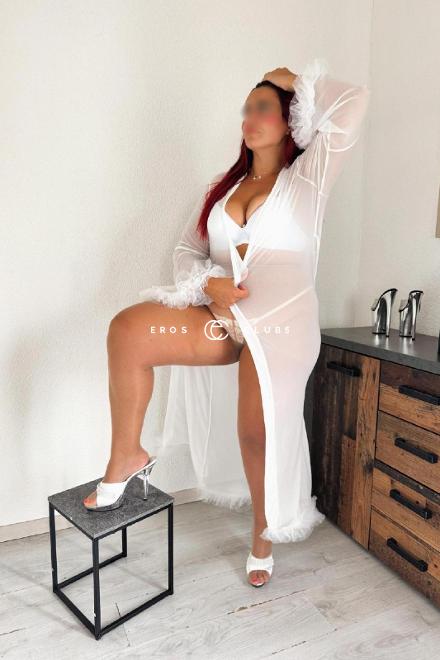 Fenda  Grosse weibliche Po   Schweiz, Lucerne