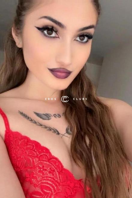 Selenna  Party Girl Escort auch Schweiz, St.Gall