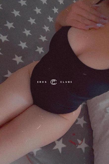 Teeny Sara  J&auml;gerbar  Schweiz, Schwyz