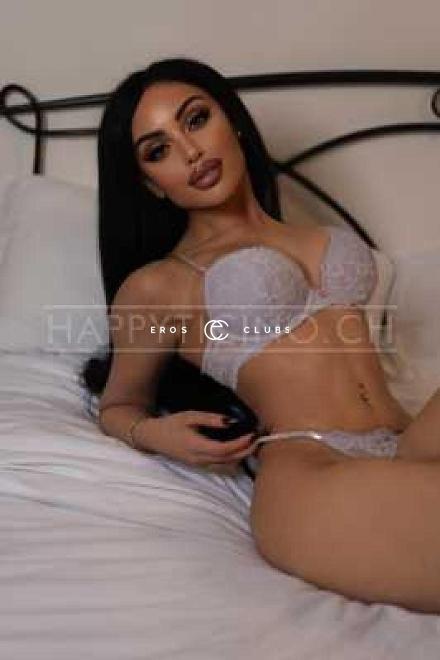 Angelina pornstar Bellissima pornostar, qua pe Schweiz, Tessin