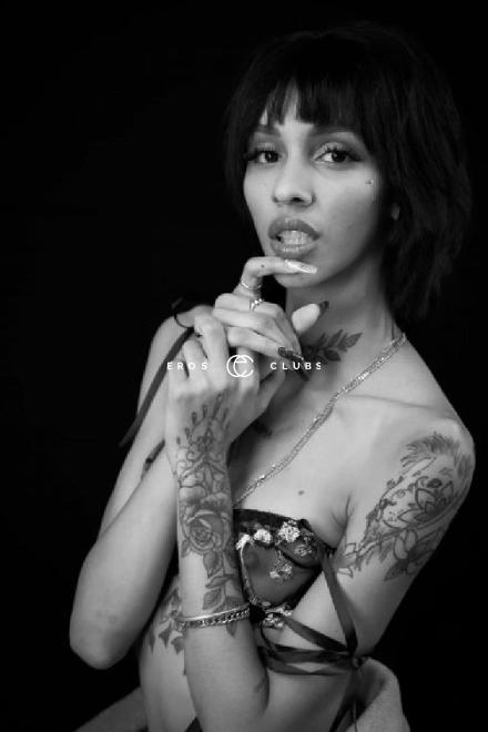 JASMINE  -ES- Spanisches FICK-Model... Basel City, Schweiz