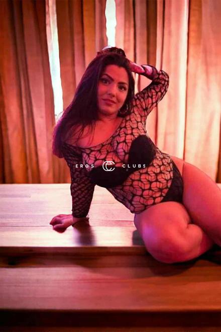 Lara Weibliche Kurven Schweiz, Lucerne