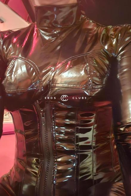 Bizarr-Lady Allegra zeig mir deinen Fickarsch Schweiz, Zurich Area