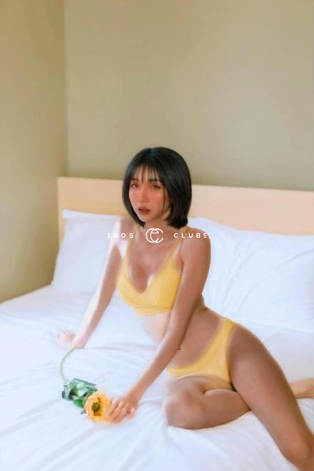 UKI  Sexy scharfe Asiatin  Bern Umgebung, Schweiz