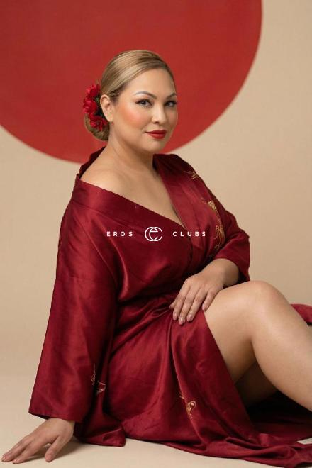 Zara MILF mit enge MuschiA-Z Schweiz, Lucerne