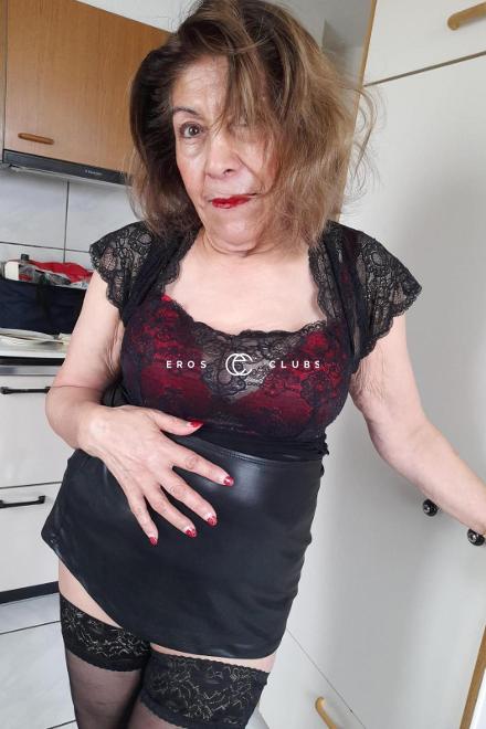 CARMEN OMA Echt verdammt verf&uuml;hrerisch Bern City, Schweiz