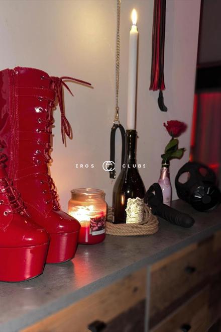 Lady Carolina deutsche Dominanz Nidwalden, Schweiz