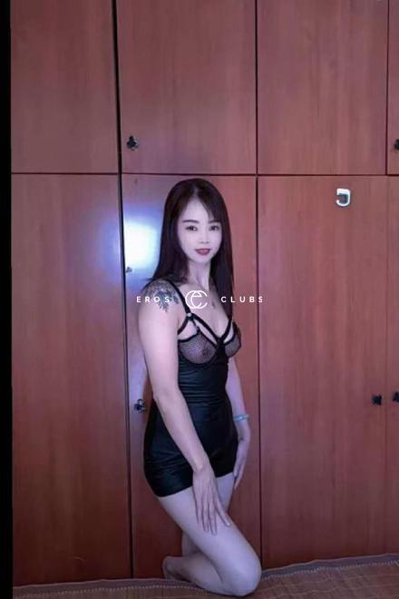 Angra  Asiatin Vollservice  Schweiz, St.Gall