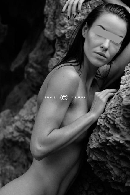 NOVA -CH- Brandheisses SEX-MODEL Basel City, Schweiz