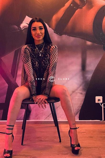 SKINNY-JENNIFER Mega Teenie feucht und geil Schweiz, Schaffhausen