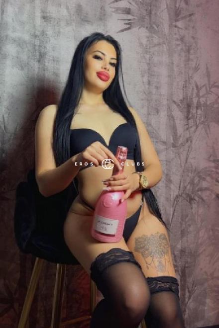 SCARLETT HEY  möchtest DU, ja DU dein Basel City, Schweiz