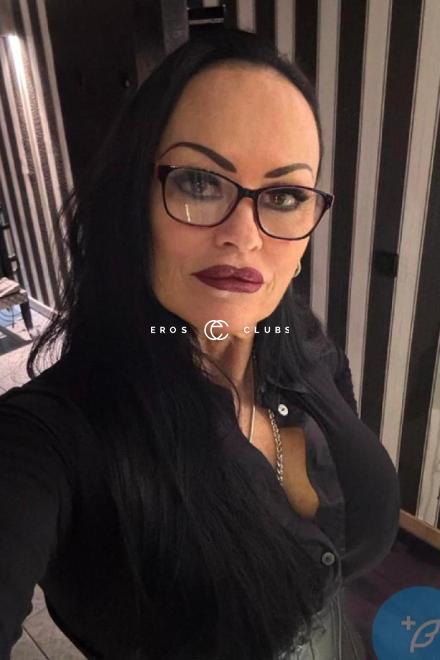 Domina Herrin Liane Zuckerbrot und Peitsche Schweiz, Zurich Area