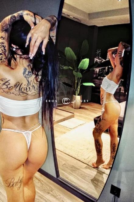 KETRIN Mega-heisser TEENIE... Basel City, Schweiz