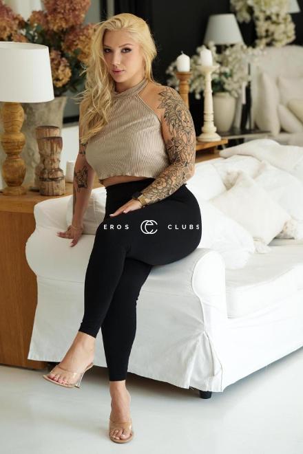 Melissa Squirting  Anal Basel City, Schweiz