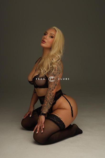 Melissa Squirting  Anal Basel City, Schweiz