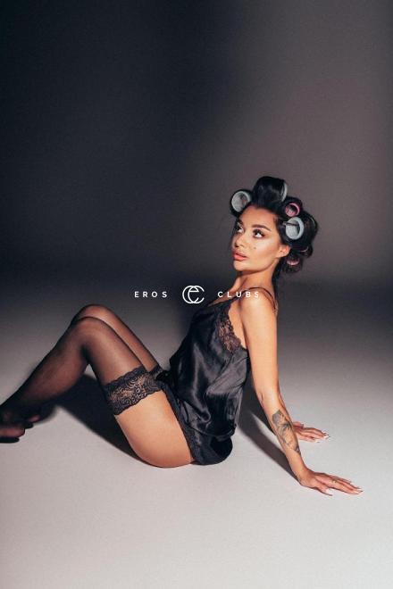 MIRA TOP-MODEL Mega TEENIE feucht und geil. Schweiz, Schaffhausen