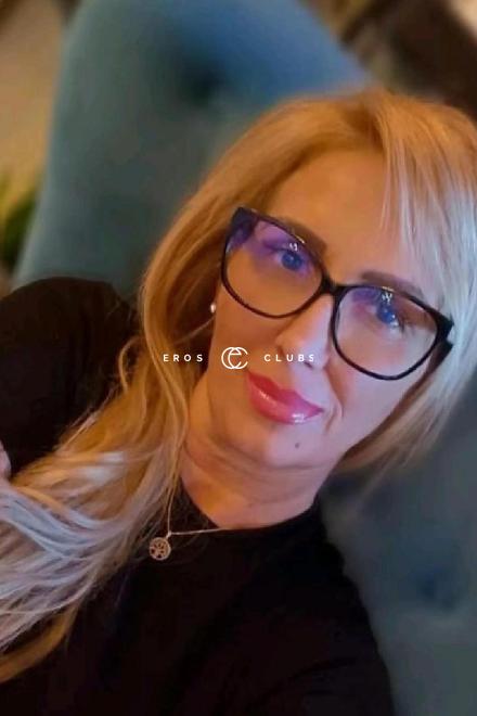 SISSY  -Sexy-MILF- Sündige SEX-Sekretärin... Basel City, Schweiz