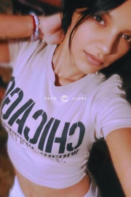 Lia Skinny(bis 27.01 Skinny Teeny Schweiz, Lucerne