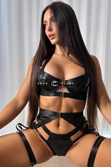 Kiarra NYMPHO ANAL SEX CIM CIF Schweiz, Biel/Bienne - Grenchen