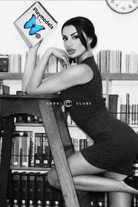 Michelle  gerne Landung in Mund  Schweiz, Zurich Area