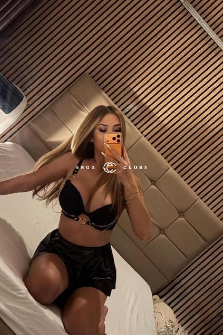 Sofie Elegant&Hot Basel City, Schweiz