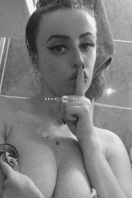 Rebeca Total versaut  Schweiz, Zurich Area