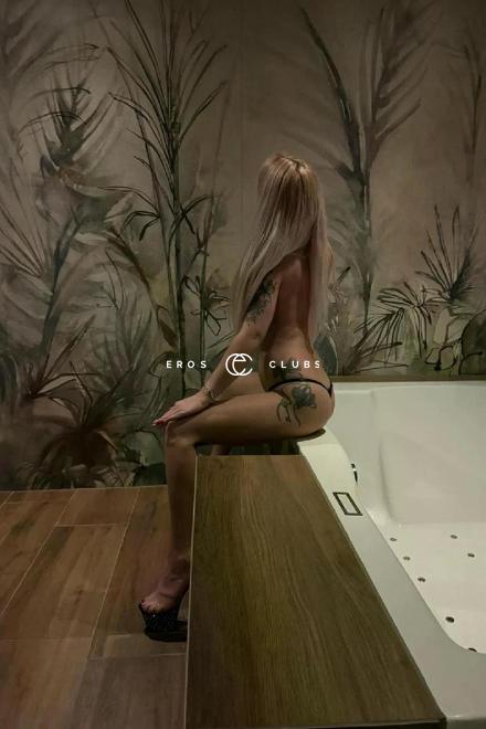 Karina  blonde TOP Sexg&ouml;ttin Schweiz, Aargau