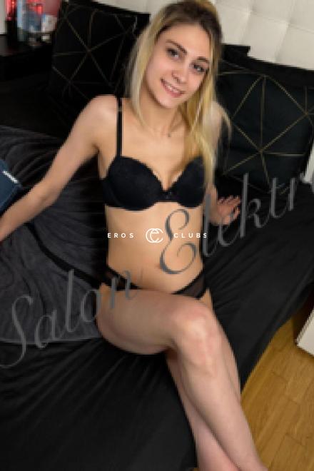Zara  SEXSÜCHTIGE TEENY Schweiz, Zurich City