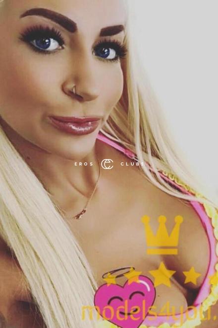 Julie Hunter  Pornostar   Basel City, Schweiz