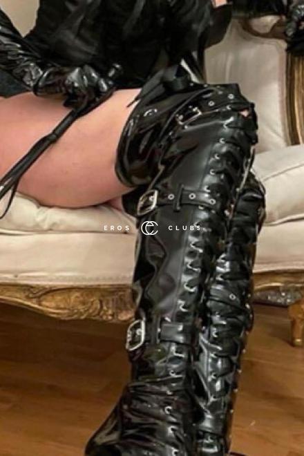 Lady Jade Hunter ▶▶▶▶ BDSM ◀◀◀◀ Schweiz, Zürich Umgebung