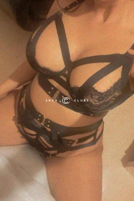 Ana CHUBBY LATINA COME IN FACE Schweiz, Biel/Bienne - Grenchen